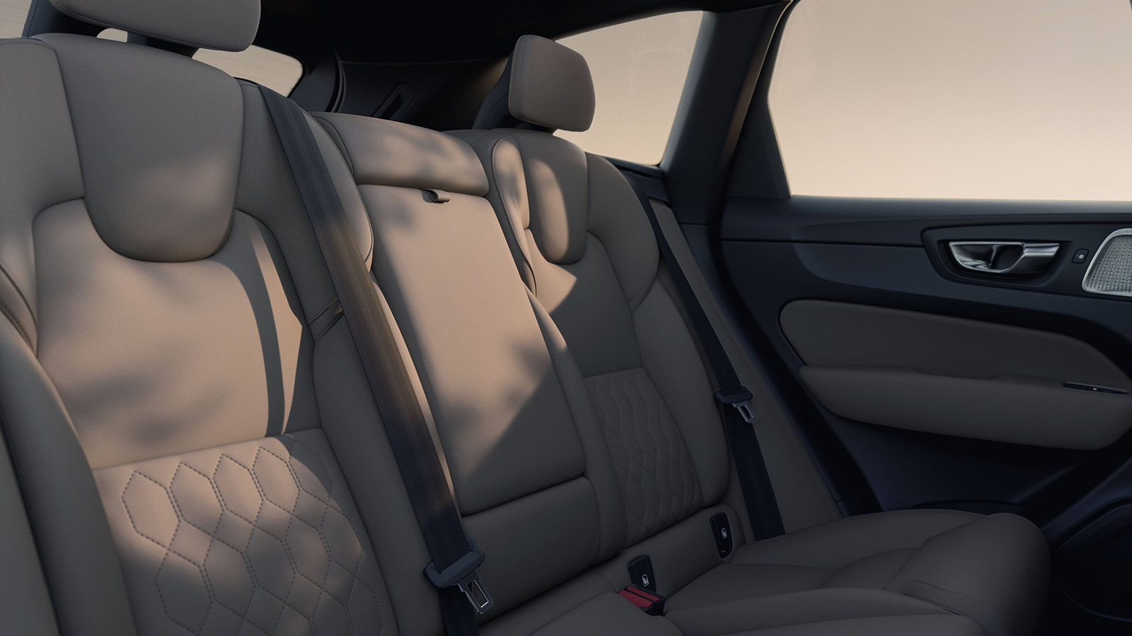 Πρεμιέρα για το ανανεωμένο Volvo XC60